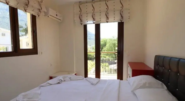 Villa MAS2 by JoyLettings