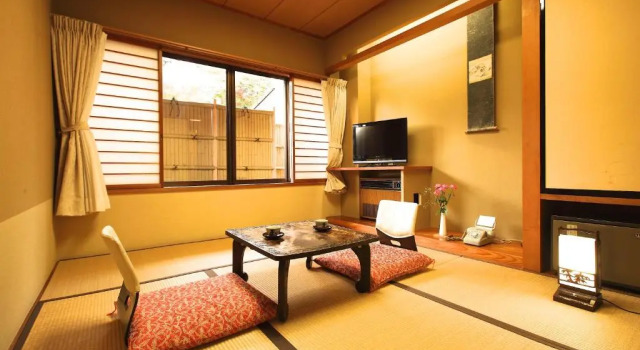 Номер Economy Tsuruya Ryokan