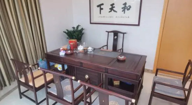 Swiss Hotel (Dongguan Fenggang Wal-Mart), Book Hotel Fenggang Guangdong