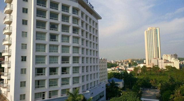 Grand Halong Hotel, Забронировать Отель Отели Халонг с парковкой, Парковка