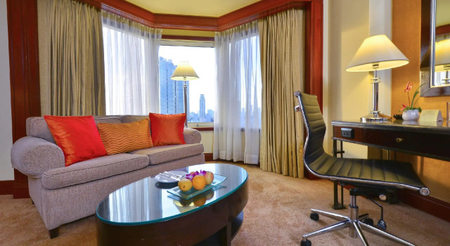 Номер Deluxe Diamond Hotel Philippines