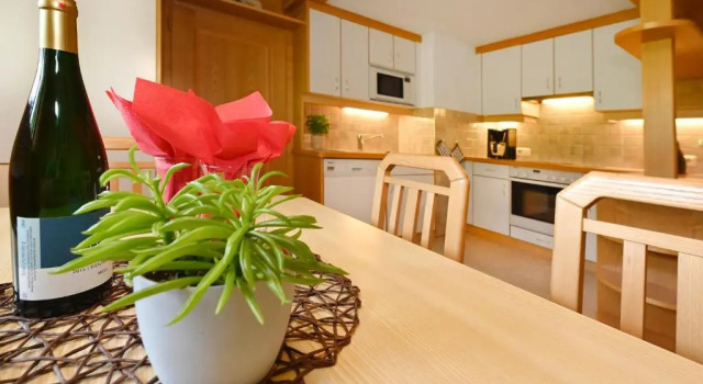 Appartement Sandra, Book Apartment Hotels in Vorarlberg with Parking, Parking