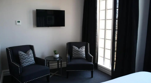 Полулюкс Mrs Banks Hotel