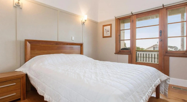 BEACHSIDE GETAWAY DROMANA, Buchen Sie Hotel Dromana Mornington-Halbinsel