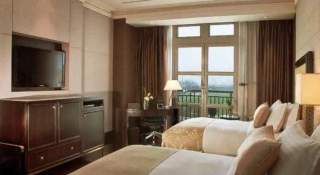 Двухместный номер Standard Tianjin Goldin Metropolitan Polo Club