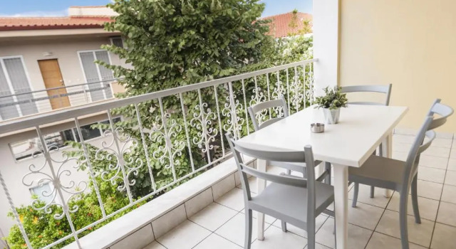 Студия Afkos Apartments