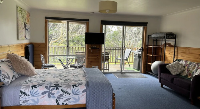 Clifton Beach Lodge, Book Vacation Home  