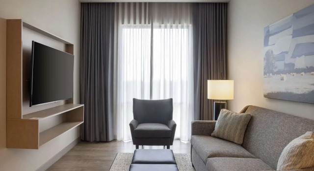 Номер Standard Embassy Suites By Hilton Bowling Green