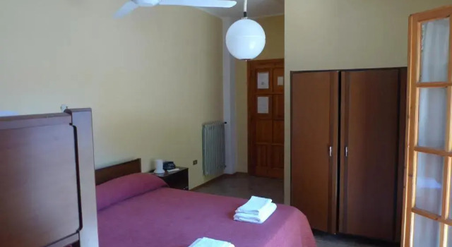 Standard Quadruple room Hotel Alexander