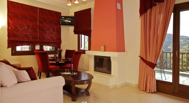 Люкс Superior c 1 комнатой с балконом и с видом на море Lions Nine