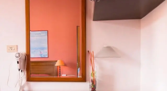 Трёхместный номер Standard Hotel Regina