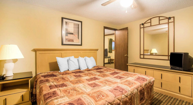 Номер Standard Quality Inn & Suites Lincoln I-93