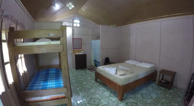 Jonny's cabins drake day