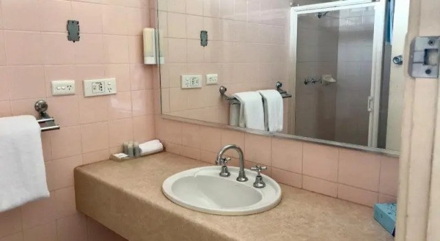 Номер Standard Haven Marina Motel