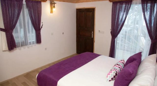 Kara Kedi Beach Bungalow