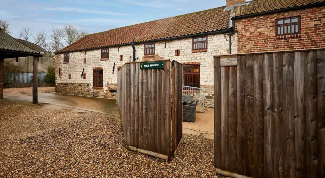 Апартаменты Host Stay Mill House Brid