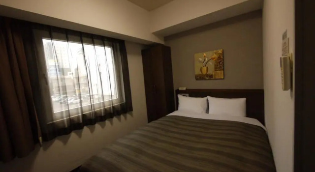 Двухместный номер Standard Hotel Route-Inn Nagoya Imaike Ekimae