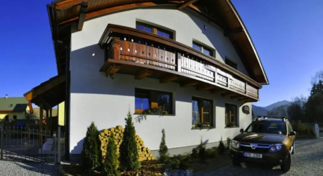Penzion Chopok - Apartments, Rezervovat Apartmán Hotely v Žilinský kraj s parkováním, Parkování