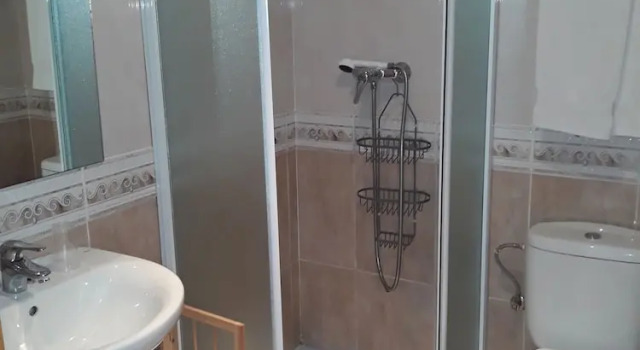 Двухместный номер Standard с балконом Hostal Roig 53