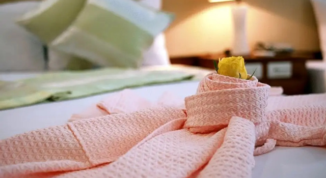 Двухместный номер Deluxe Nhat Thanh Hotel
