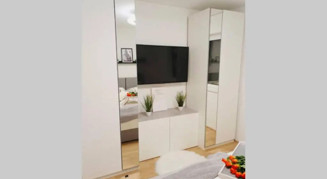 LEON Apartment NEU! Gemütlichkeit an erster Stelle, Book Apartment Traun Upper Austria