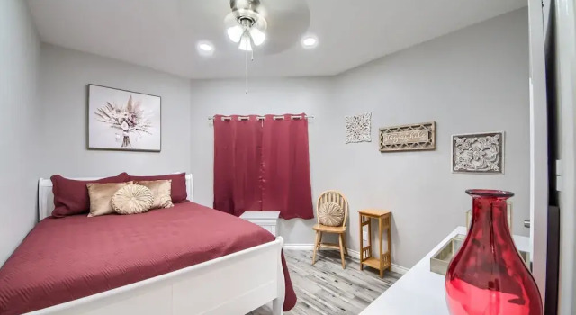 Wine & Dine IC 309 2 Bedroom Condo by RedAwning, Забронировать Апартаменты/квартира Апартаменты Нью-Браунфелс, рядом с Аквапарк Шлиттербан, Апартаменты/квартира