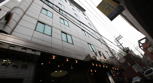 Namdaemun Palace Hotel, Забронировать Отель Отели Сеула 3 звезды, рядом с Культурный центр «Культурная станция Сеул 284», 3*