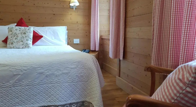 Hotel Pedretti, Забронировать Отель Бранци Bergamo Province