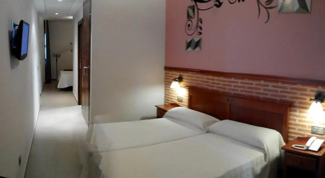Четырёхместный номер Standard Hotel Ecologico Toral