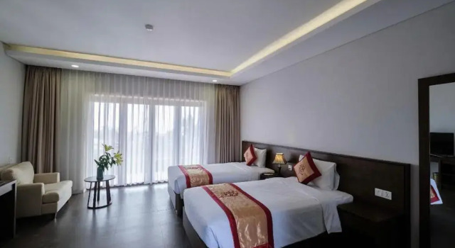 Sea Star Resort, Prenota Resort Hotel a Quang Binh con piscina, Piscina