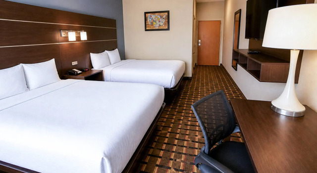 Camera quadrupla Standard Econo Lodge