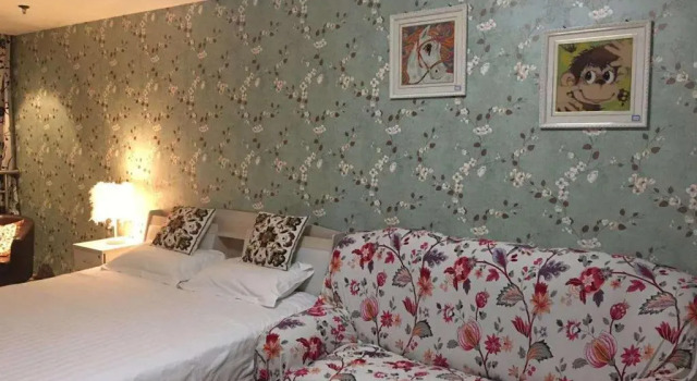 Номер Business Tiandi Huadian Apartment Youlehui