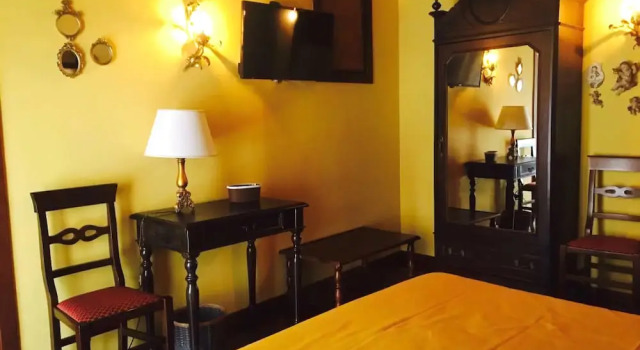 B&B Il Nascondiglio Di Estìa, Book Bed and Breakfast Hotels in Sicily with Parking, Parking
