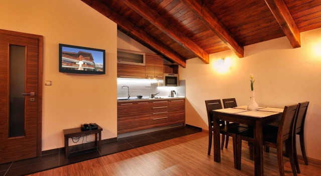 Семейные апартаменты с балконом Villa Gardenia