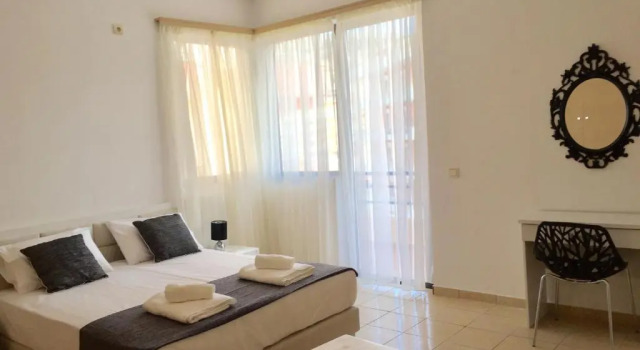 Апартаменты Deluxe Sea and Sky Apartments Sarande