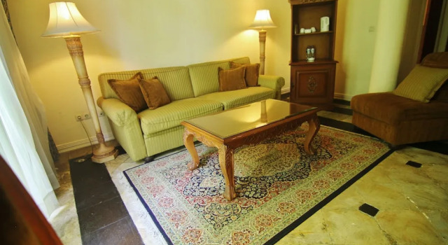 Habitación Real con balcón Sarasvati Borobudur