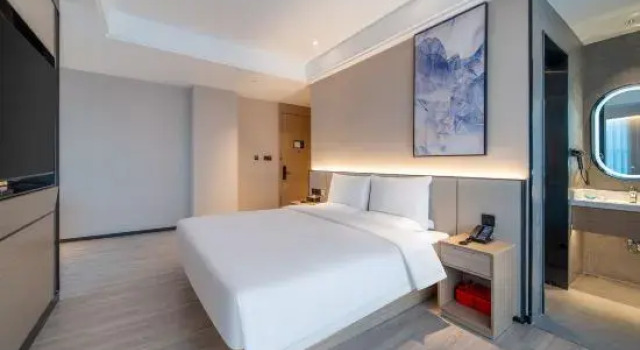 Люкс Deluxe Starway Hotel (Kuitun West Park)
