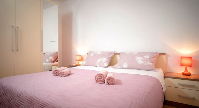 House Peacefull Relax, Забронировать Дом для отпуска Отели Покривеника с парковкой, Парковка