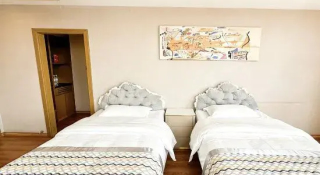 Люкс с 2 комнатами с видом на город Liuzhou Meixin Hotel (Liunan Wanda RT-Mart Store)