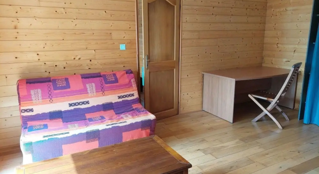 Коттедж Stone House in Cleder Near Sandy Beach