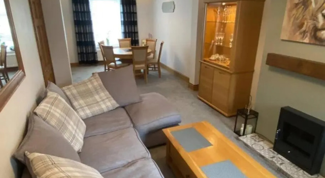 Cosy Modern Victorian 2 Bed Terrace