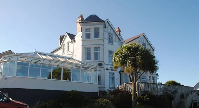 The Trecastell Hotel, Забронировать Отель Амлуч Anglesey