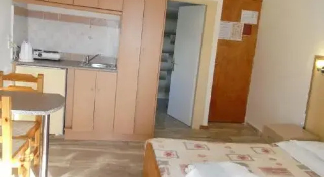Anthis Studios, Book Hotel Pythagoreio Samos