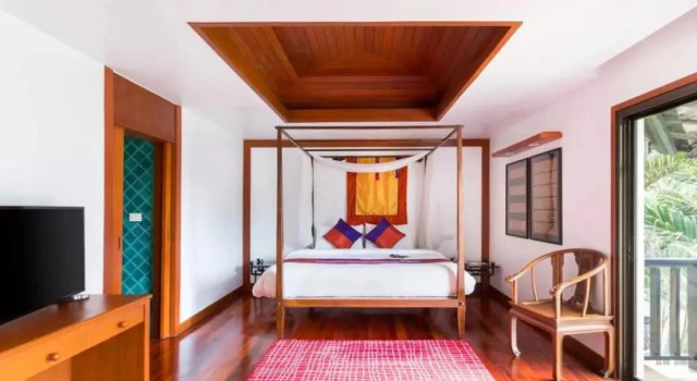 Люкс с 2 комнатами с видом на город Club Med Hotel Phuket