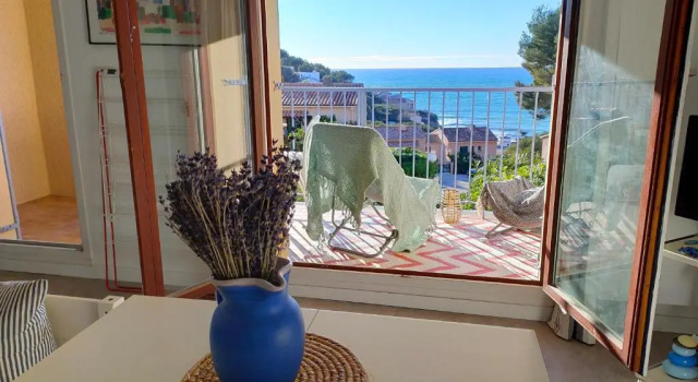 Апартаменты Appartement avec terrasse vue mer, proximité plage, place parking