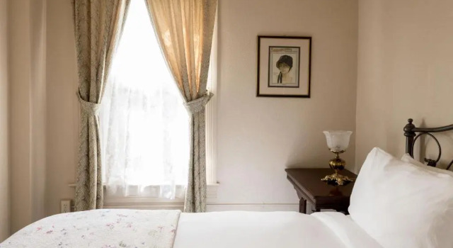 Люкс The Bishop Hotel