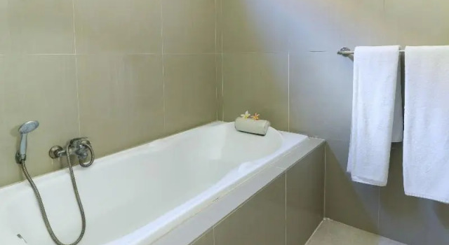 Бунгало Deluxe c 1 комнатой Taman Damai Bungalow