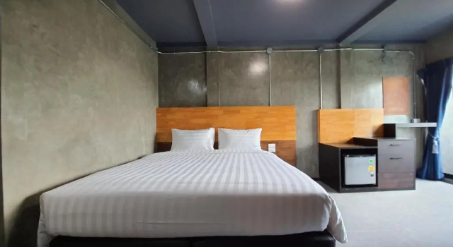 Billions loft Inn