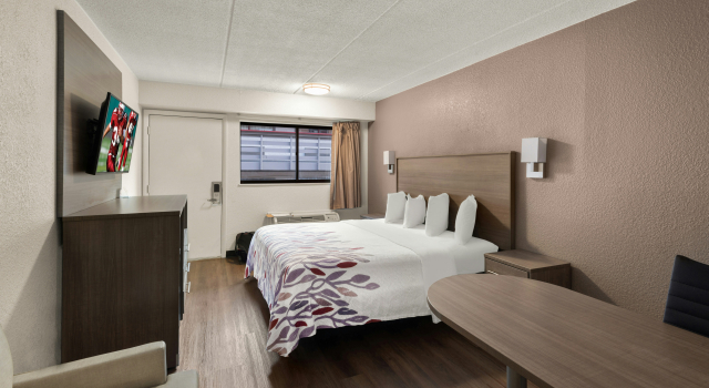 Red Roof Inn Binghamton - Johnson City, Buchen Sie Hotel Binghamton (und Umgebung) New York State