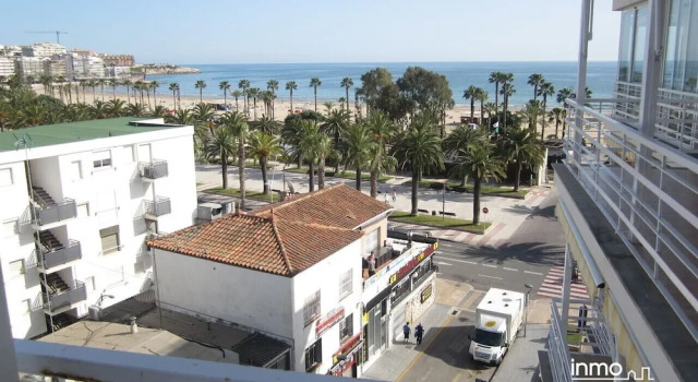 InmoBooking Alexis, con vistas al mar, Забронировать Отель Салоу Tarragonès, рядом с Мореходный клуб города Салоу